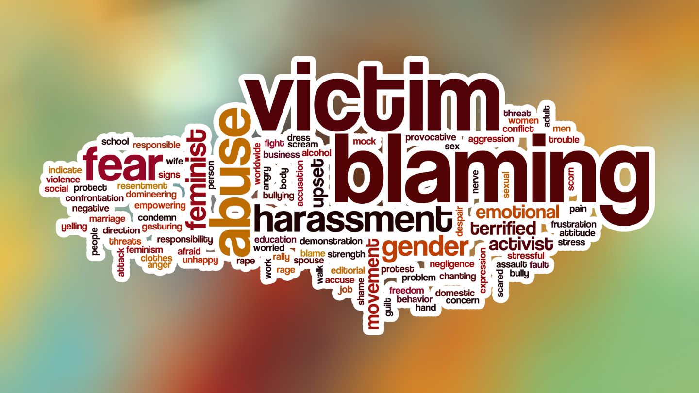 Le Cicatrici Invisibilizzate: Come la Condivisione Non Consensuale di Immagini Intime Danneggia la Salute delle Survivor